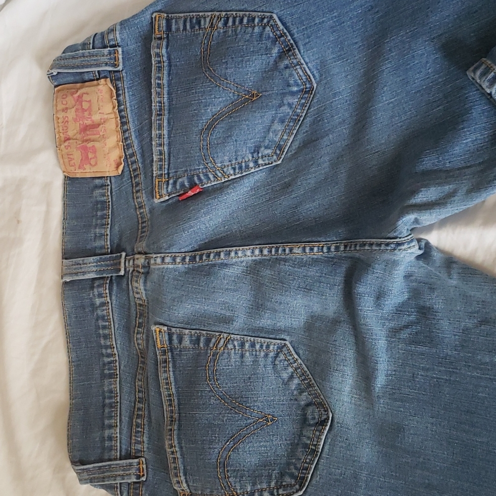 Levi Jeans - Picture 4 of 4